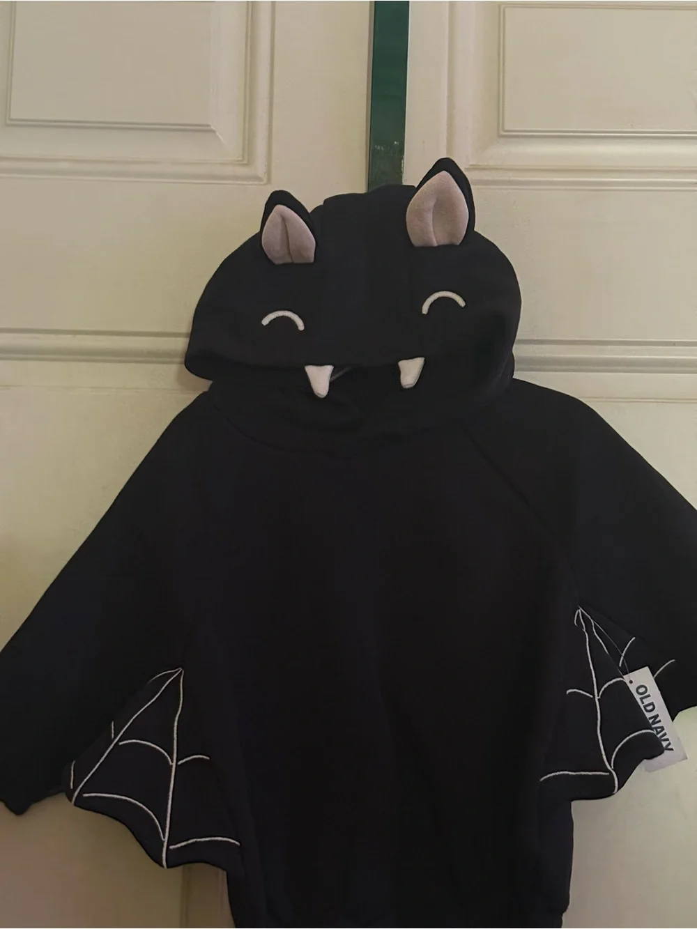 Old Navy Black Bat Wing Hoodie Romper Costume size 12-18 month NWT